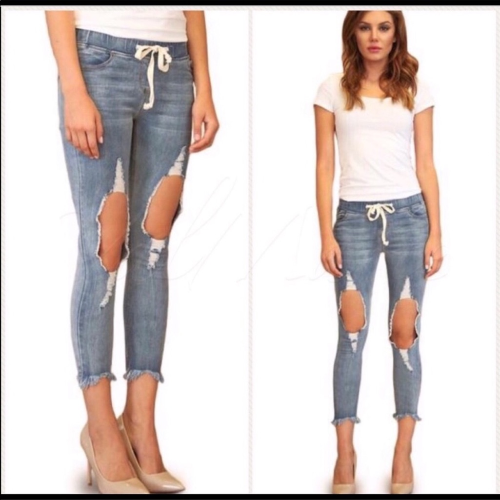 Destroyed Jogger Jeans